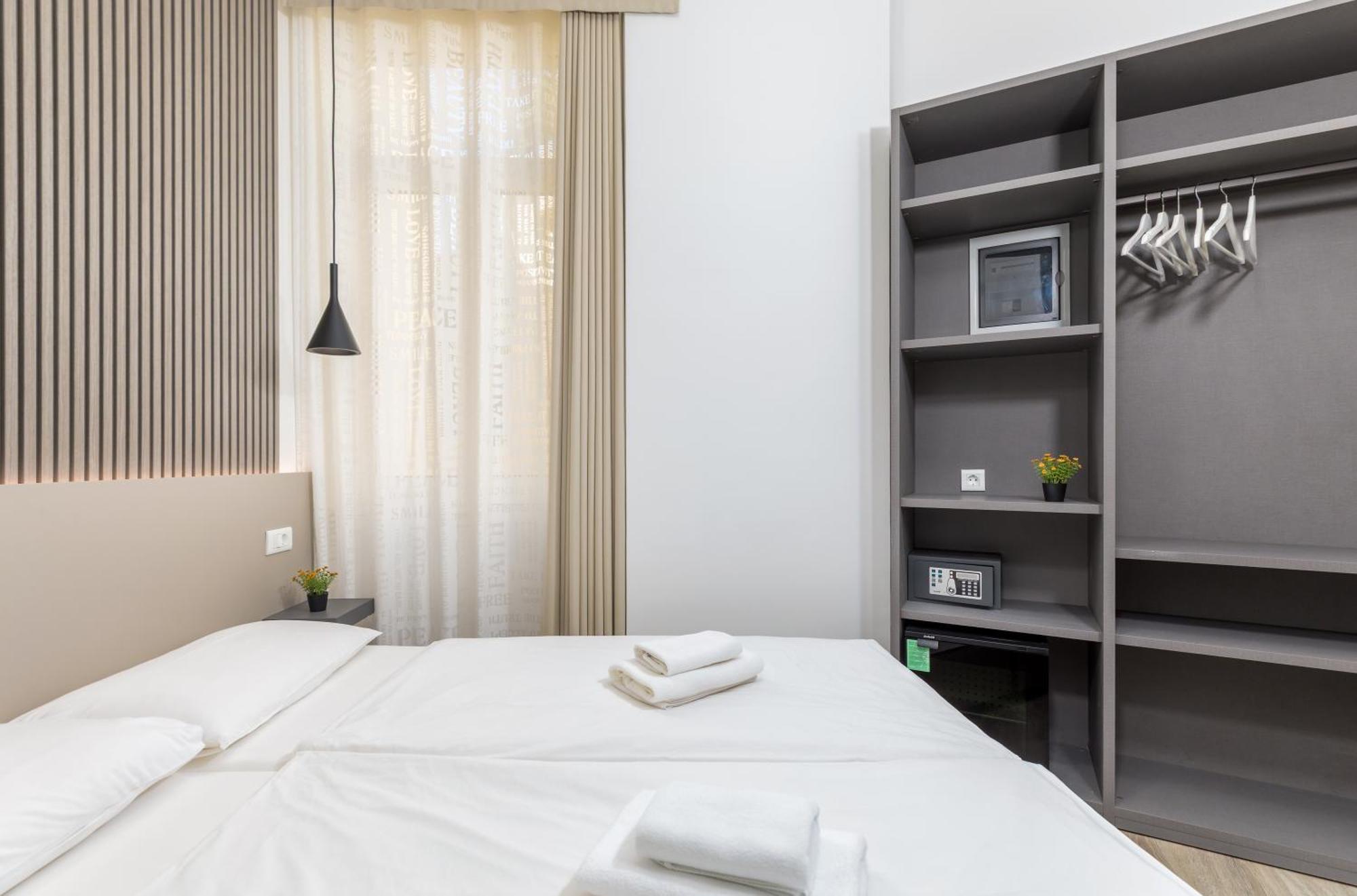 Boutique Suites Joyce Pula Extérieur photo